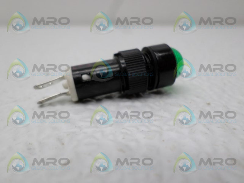 IDEC AP1M GREEN DOMED LED PILOT LIGHT  NSNP