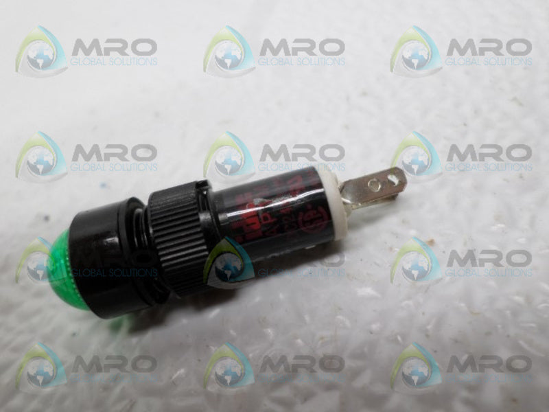 IDEC AP1M GREEN DOMED LED PILOT LIGHT  NSNP
