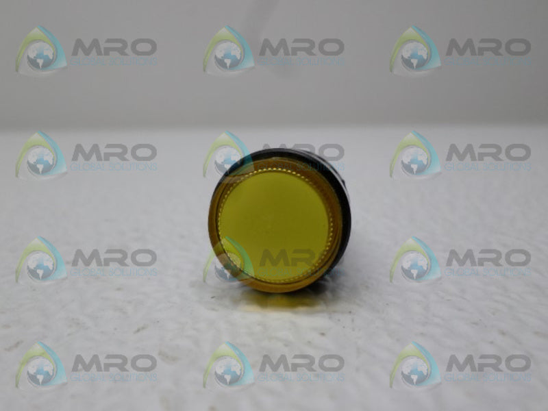 IDEC AP6M YELLOW LED PILOT LIGHT  NSNP
