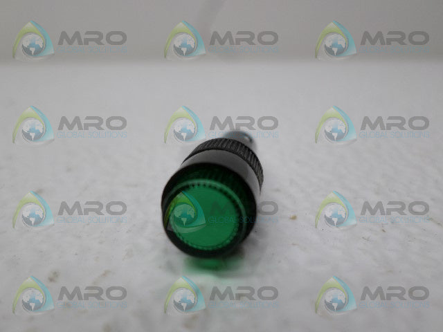 IDEC AP8M GREEN LED PILOT LIGHT * NEW NO BOX *