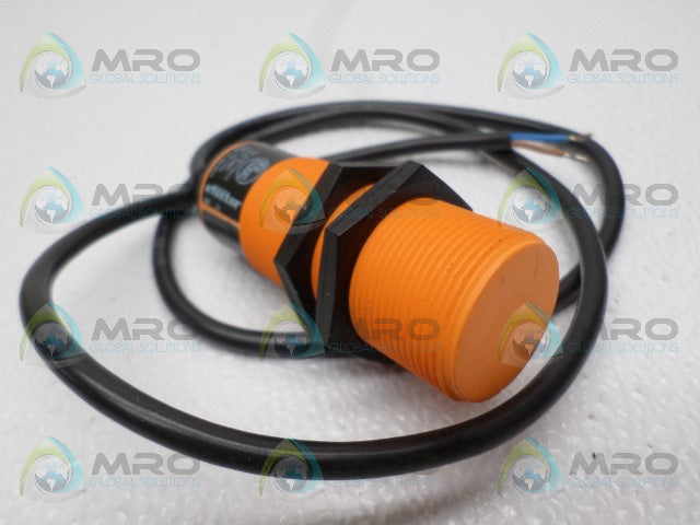 IFM EFECTOR KI0203 CAPACITIVE SENSOR *NEW NO BOX*