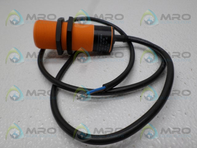 IFM EFECTOR KI0203 CAPACITIVE SENSOR *NEW NO BOX*