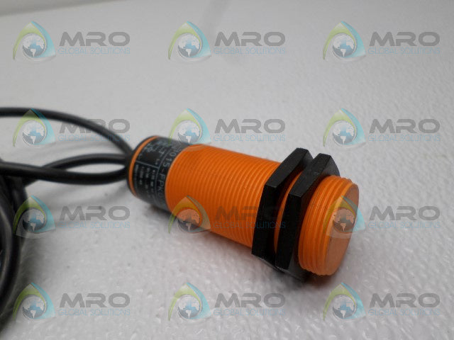 IFM EFECTOR KI5207 CAPACITIVE PROXIMITY SENSOR *NEW NO BOX*