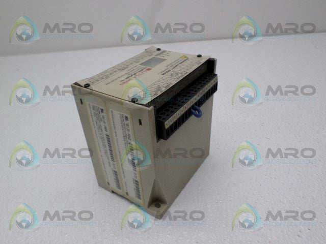 STI LCM-1 70116-1000 LIGHT CURTAIN CONTROLLER *NEW NO BOX*