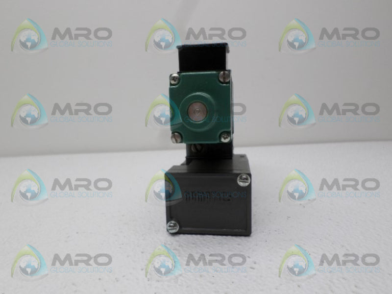 NUMATICS 082SS43C4 SOLENOID VALVE  NSNP