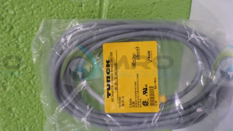 TURCK RK4T-6 CONNECTOR * NEW IN FACTORY BAG *