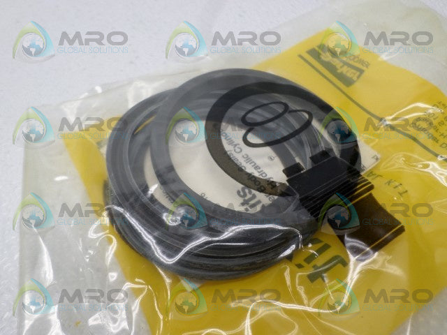 PARKER PK322HLL01 PISTON SEAL KIT 3-1/4" *NEW IN FACTORY BAG*