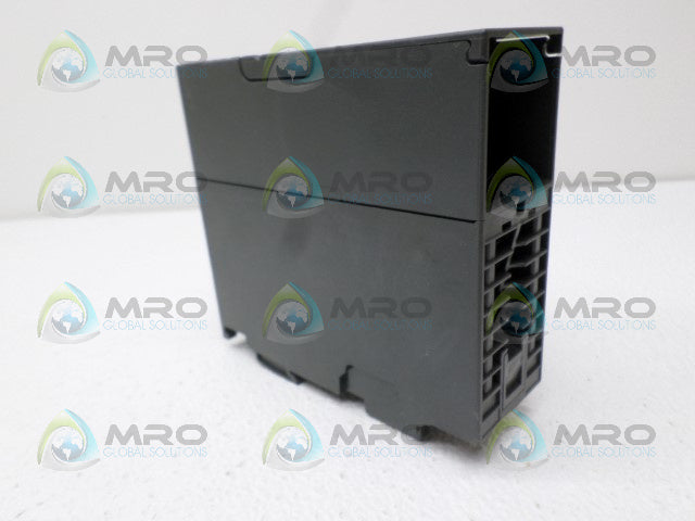 SIEMENS SIMATIC S7 6ES7158-0AD01-0XA0 BUS COUPLING MODULE *NEW IN BOX*