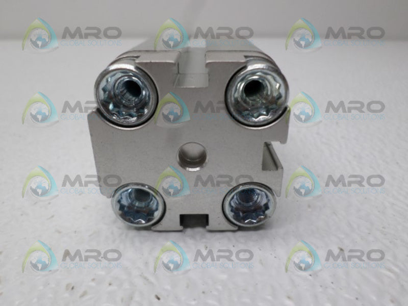 FESTO ADVULQ-25-25-A-P-A PNEUMATIC CYLINDER *NEW NO BOX*