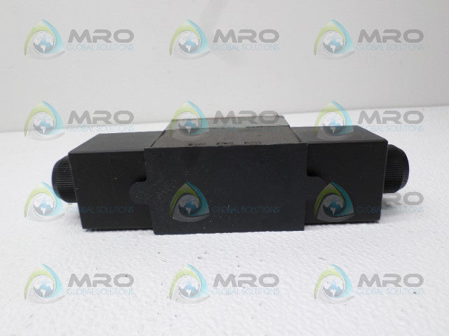 DENISON A4D0135208030200A1W01328 DIRECTIONAL SOLENOID VALVE *NEW NO BOX*