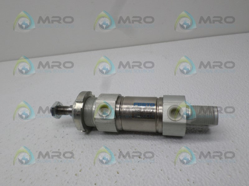 FESTO DSNU-32-10-P-A PNEUMATIC CYLINDER *NEW NO BOX*