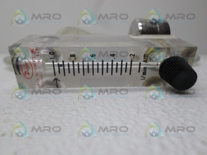 DWYER VFA-22-BV FLOW METER *USED*
