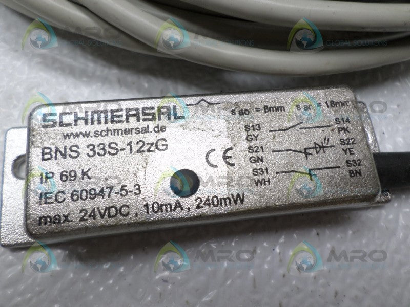 SCHMERSAL BNS33S-12zG MAGNETIC SAFETY SENSOR *NEW NO BOX*