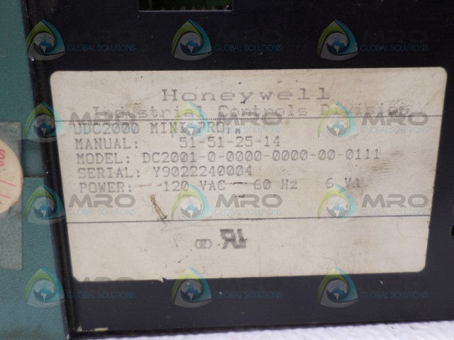 HONEYWELL DC2001-0-0000-0000-00-0111 TEMPERATURE CONTROLLER *USED*