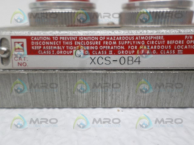 KILLARK XCS-0B4 DOUBLE PUSHBUTTON COVER (RED/RED) *USED*