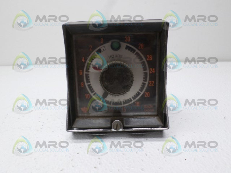 EAGLE SIGNAL HP510A601 TIMER 0-30 HOURS *USED*