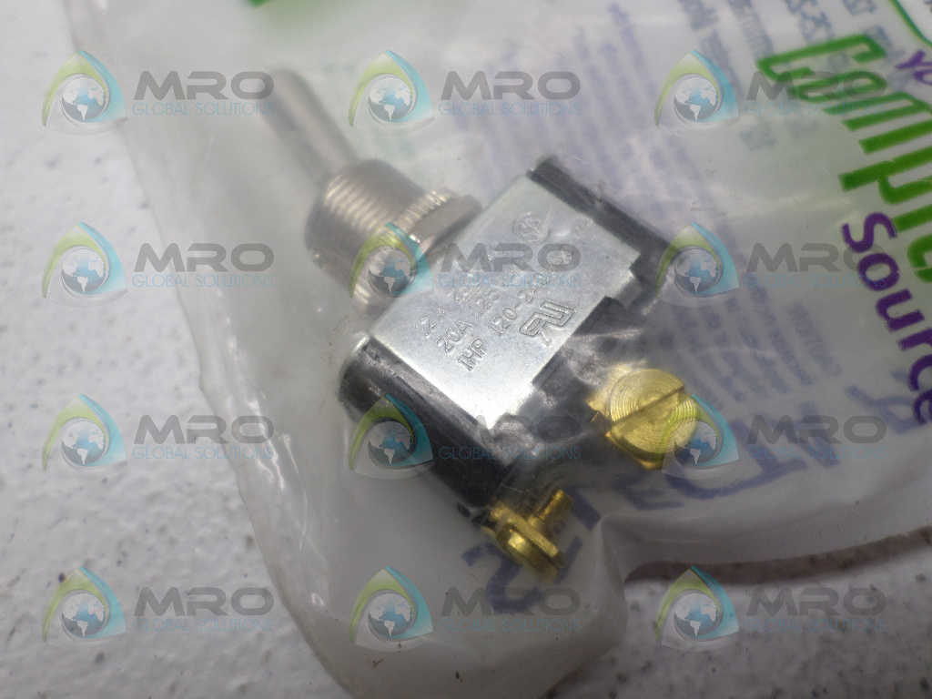 SELECTA SS206S-BG TOGGLE SWITCH *NEW IN FACTORY BAG*