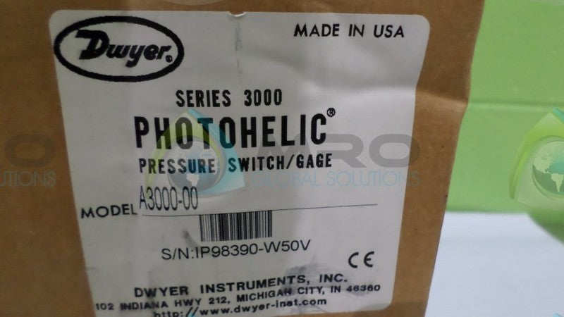 DWYER A3000-00 GAUGE *FACTORY SEALED*