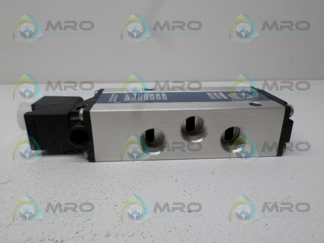 REXROTH 5725470220 DIRECTIONAL CONTROL VALVE *NEW NO BOX*