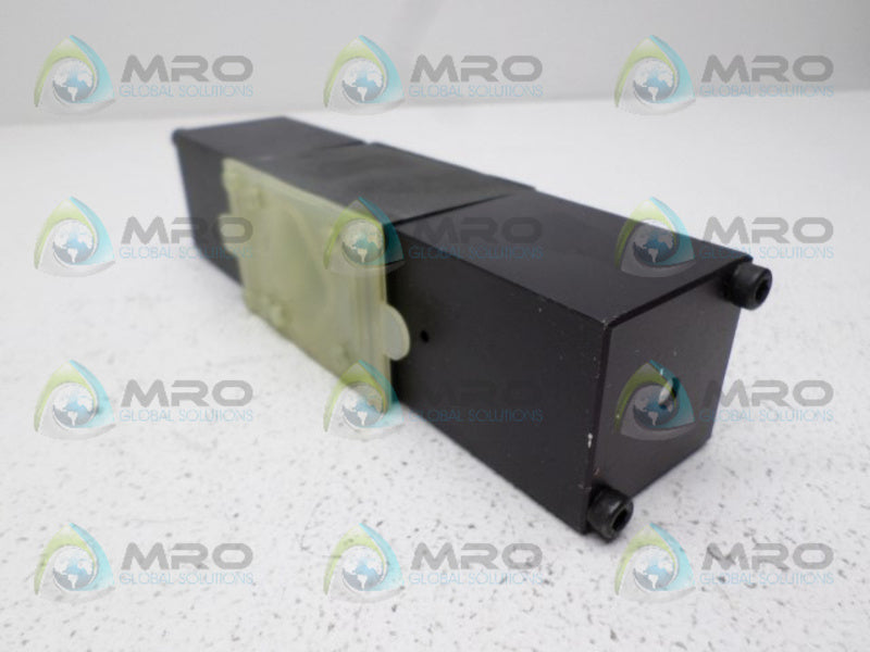 VICKERS DG18V-3-6C-P-60 DIRECTIONAL SOLENOID VALVE *NEW NO BOX*