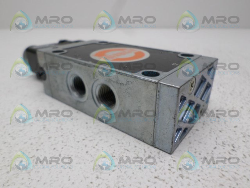 HOERBIGER S8581RF-1/4 SOLENOID VALVE *NEW NO BOX*