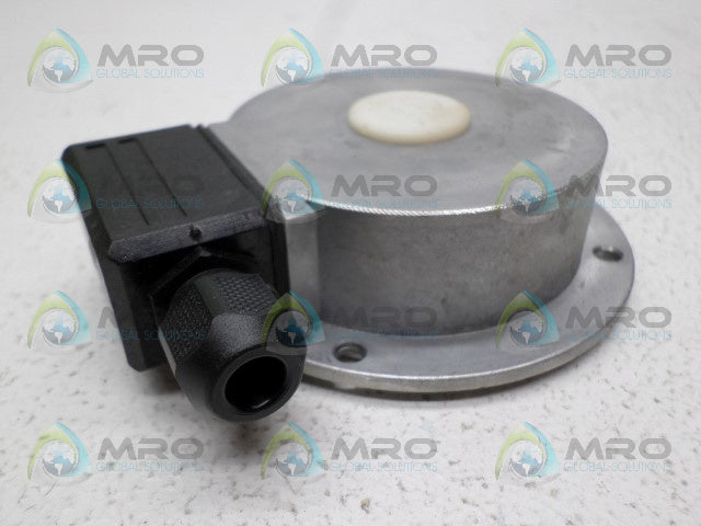 BAUMER TD3A4KARM TACHOGENERATOR *NEW NO BOX*