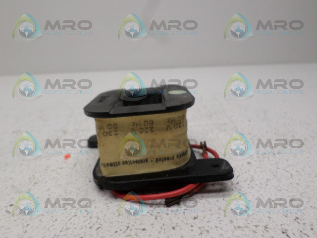 KLOCKNER MOELLER DIL4-22 SOLENOID COIL 220V *USED*