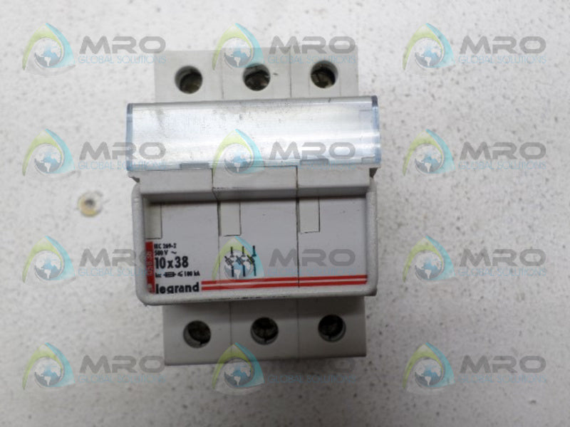 LEGRAND 05838 FUSE HOLDER  UNMP