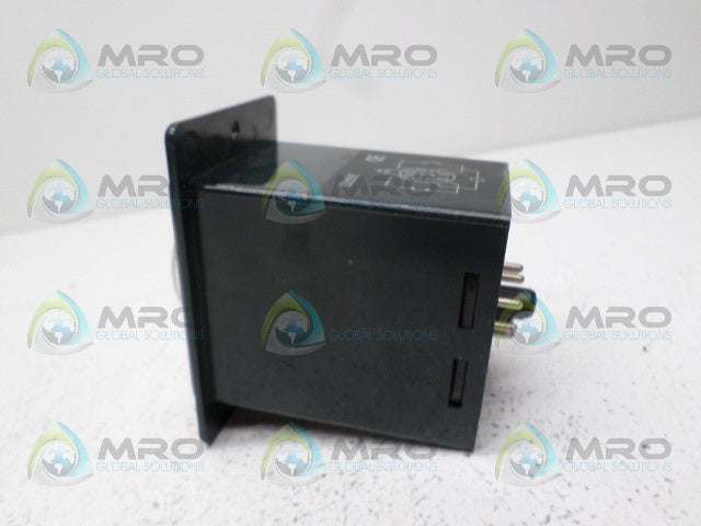 FOTEK STPY-5T-230V TIMER 0-60 SEC. *NEW NO BOX*