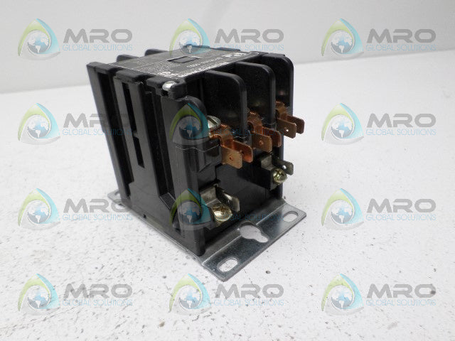 HONEYWELL DP3030A5003 CONTACTOR *NEW IN BOX*
