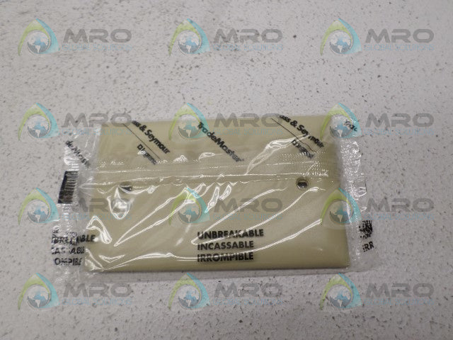 PASS & SEYMOUR TP13-I IVORY WALL PLATE *NEW IN FACTORY BAG*