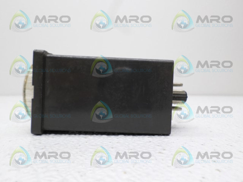 OMRON E5C-IC TEMPERATURE CONTROLLER 0/400C *USED*