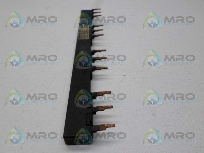SIEMENS 3RV1915-3C AUXILIARY LINE SIDE FEEDER BAR  NSNP
