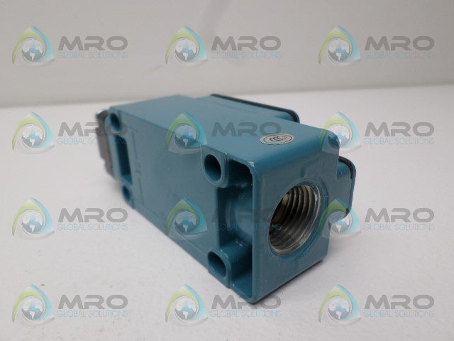 HONEYWELL GLAA20A1B ROTARY LIMIT SWITCH *NEW IN BOX*