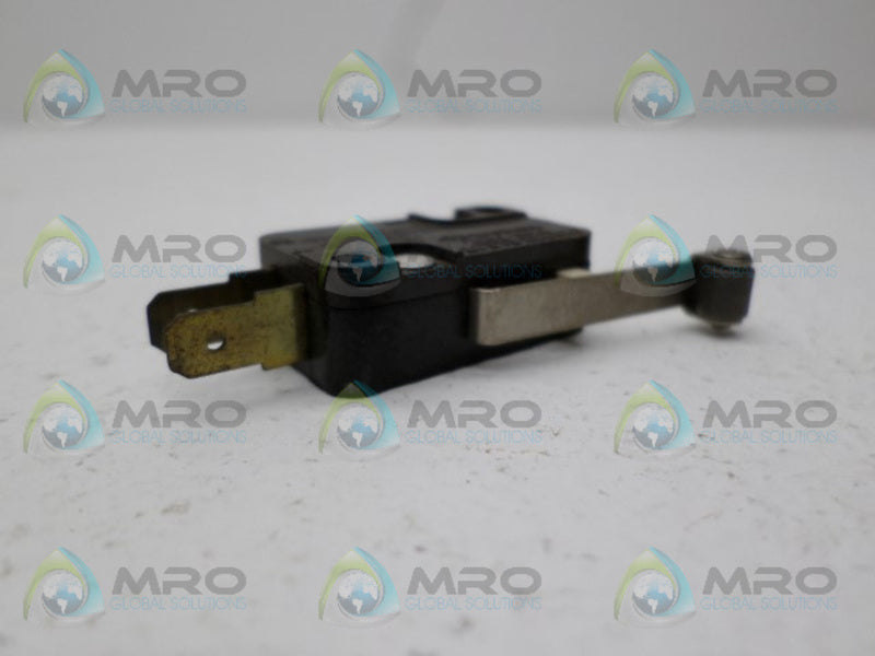 CHERRY ELECTRIC E23 LIMIT SWITCH *NEW NO BOX*