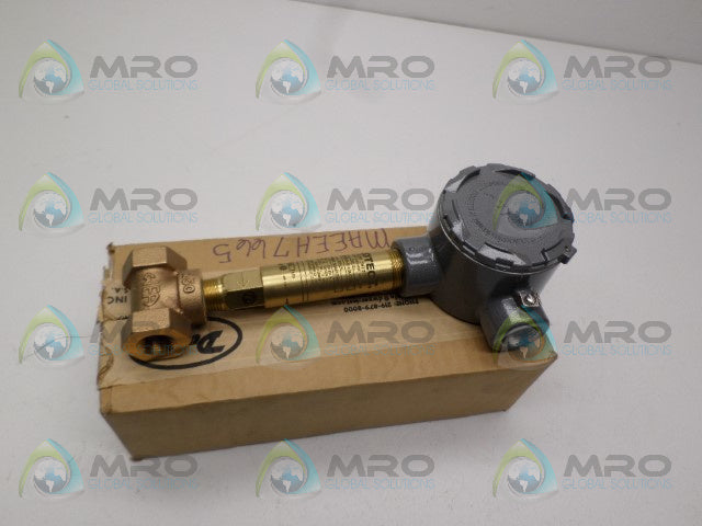 DWYER V6EPB-B-S-1-B-CSA FLOW SWITCH *NEW IN BOX*