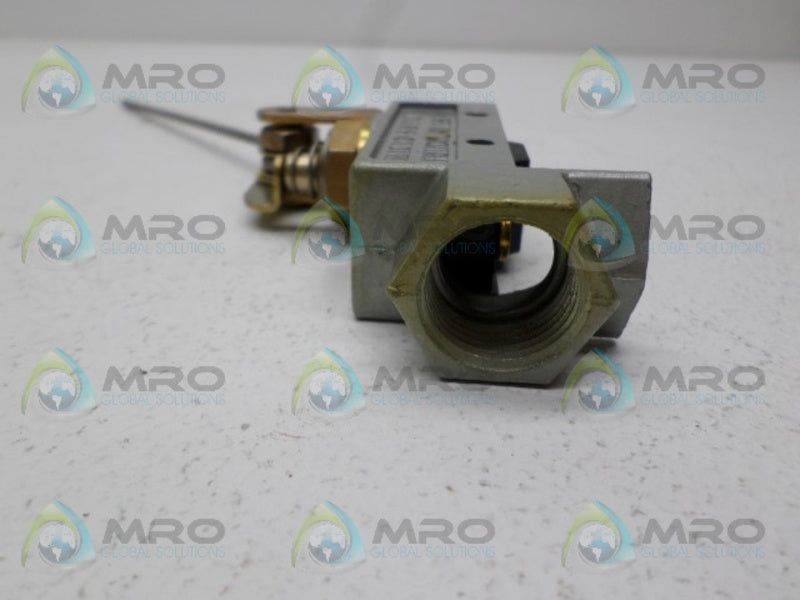 MICRO SWITCH BZE6-2RQ62 (AS PICTURED) NSNP
