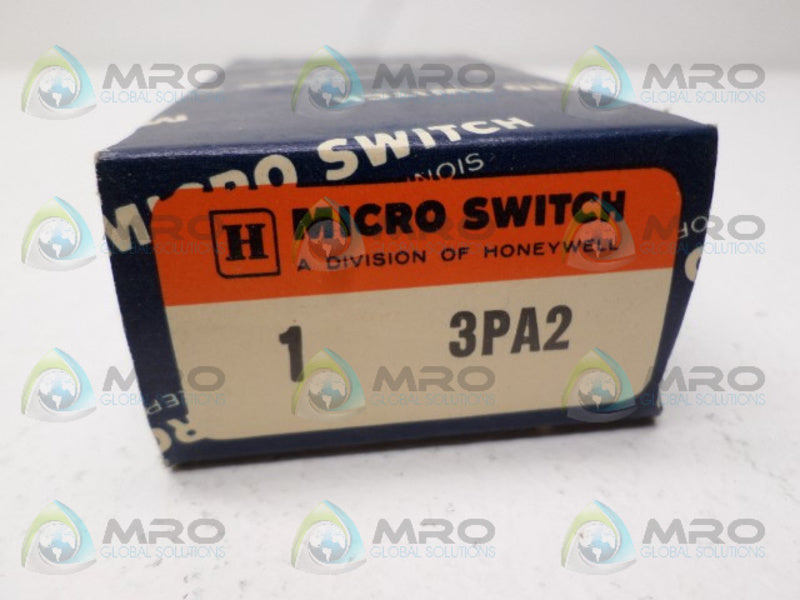 MICRO SWITCH 3PA2 LIMIT SWITCH ENCLOSURE *NEW IN BOX*