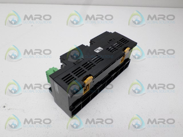 OMRON DST1-MD16SL-1 SAFETY I/O TERMINAL *NEW IN BOX*