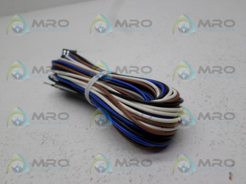 SMC ZS-20-5A-30 PLUG-IN CONNECTOR *NEW IN FACTORY BAG*