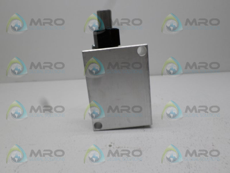 GRESEN MHB-030-LEAE-06B-43 VALVE *NEW NO BOX*