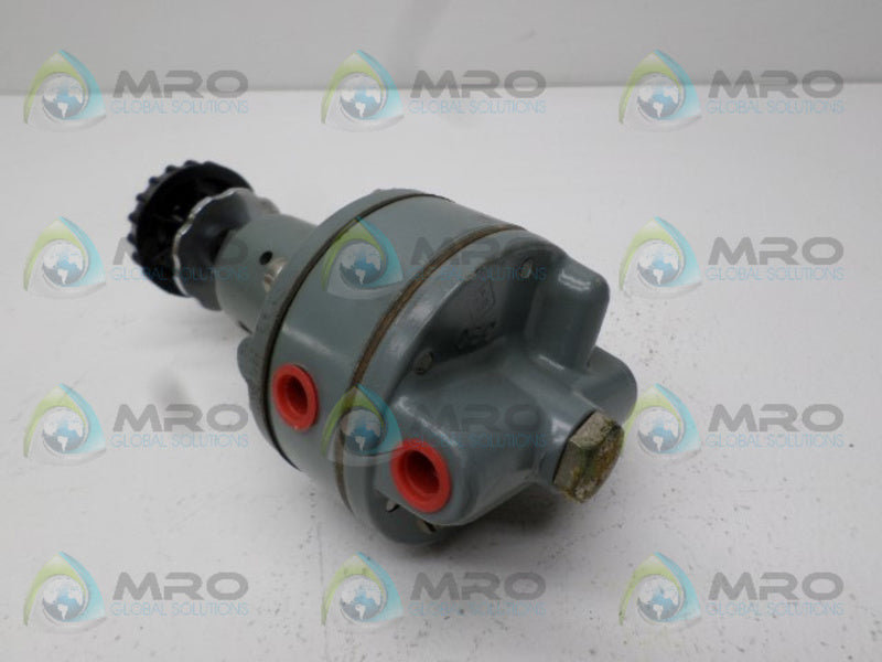 MOORE 40-2 14870-2S4 PRESSURE REGULATOR  NSNP