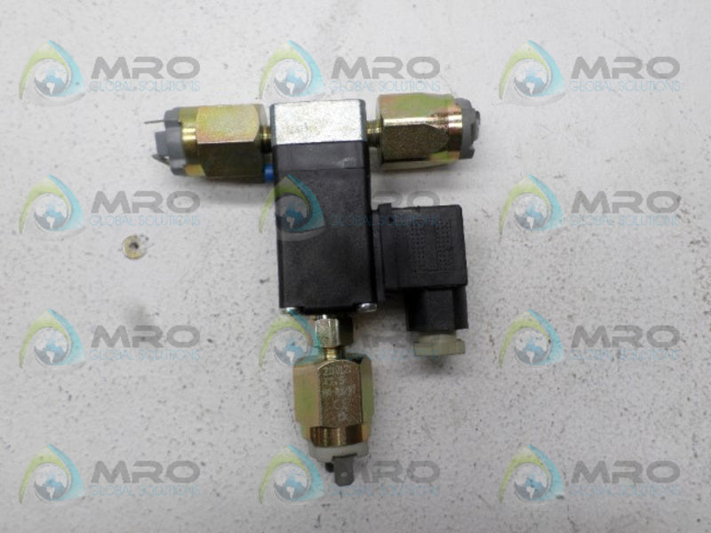 PARTLOW 2110121 PID CONTROLLER 110V  UNMP