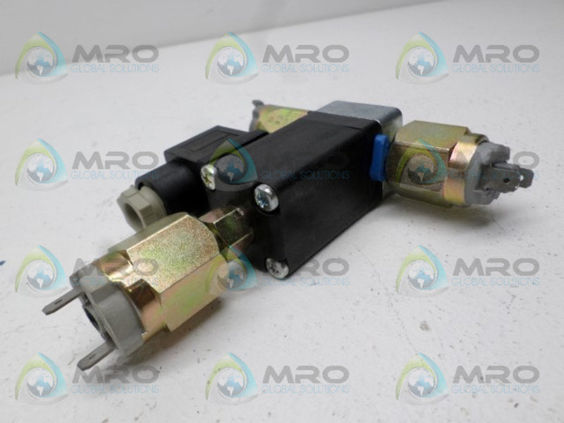PARTLOW 2110121 PID CONTROLLER 110V  UNMP