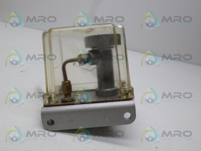 BIJUR C2988 LUBRICATING UNIT *NEW NO BOX*