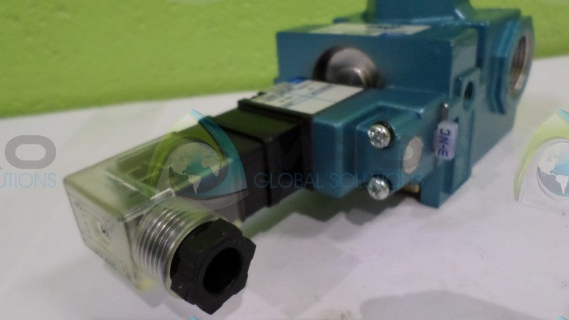 MAC 56C-37-592JD VALVE *NEW NO BOX*