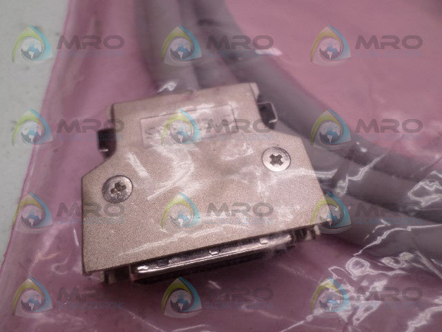 SIEMENS 6FX2002-1CC00-1AC0 CABLE *NEW IN FACTORY BAG*