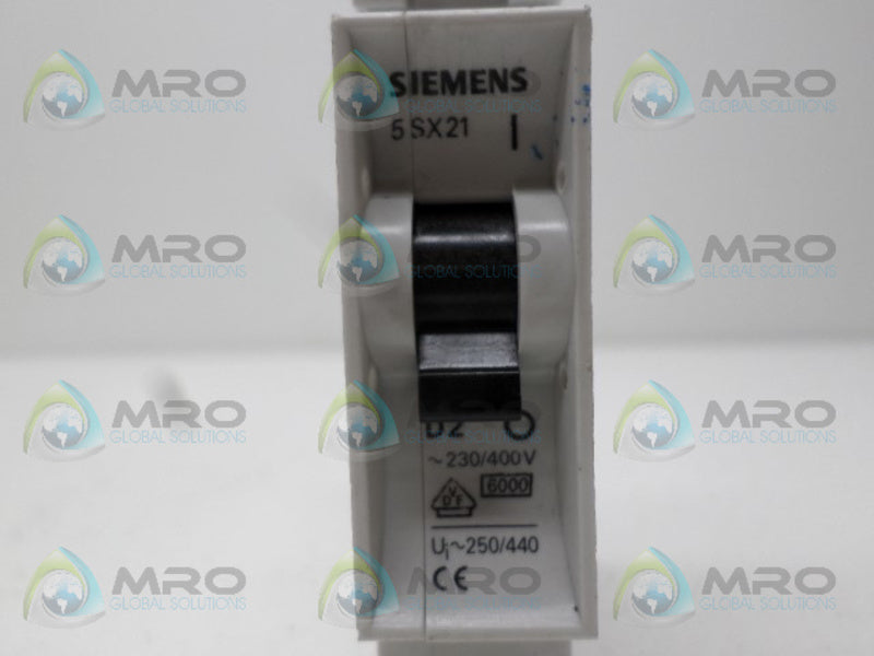 SIEMENS 5SX2102-8 CIRCUIT BREAKER 2A *NEW NO BOX*