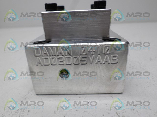 DAMAN AD03D05VAAB MANIFOLD VALVE *NEW NO BOX*