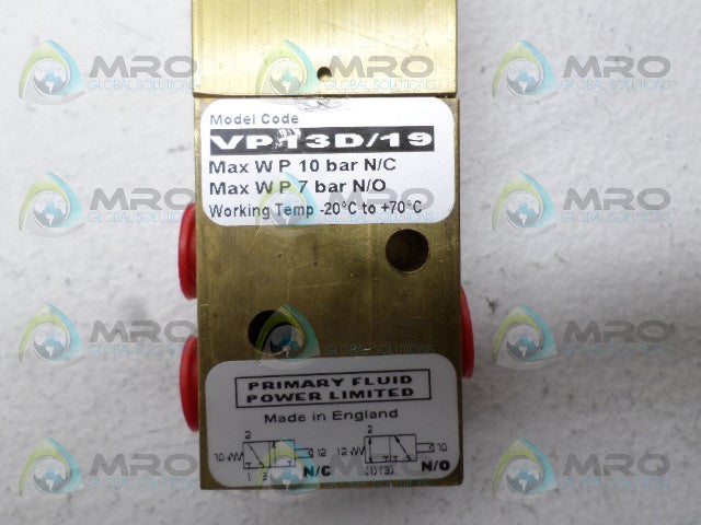 INDUSTRIAL MRO VP13D/19 PNEUMATIC MANIFOLD VALVE *USED*